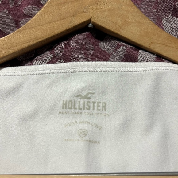 Hollister ,XS, White cropped top, soft material - Picture 6 of 6